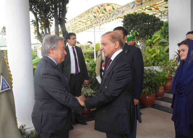 Bm Genel Sekreteri Guterres: "Pakistan’daki Sel Felaketinde Kayıp 30 Milyar Dolar"