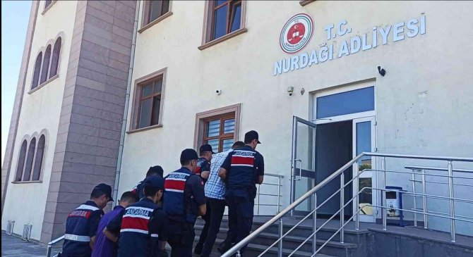 Gaziantep’te Uyuşturucu Operasyonu: 4 Şahıs Tutuklandı