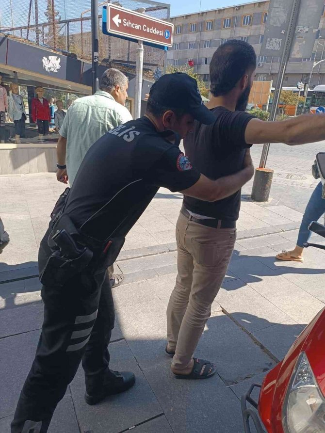 Gaziantep’te Şüpheli Şahıs Denetiminde 19 Gözaltı