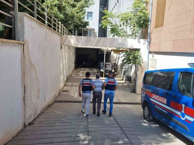 Gaziantep’te 4 Yıl Kesinleşmiş Cezası Bulunan Uyuşturucu Taciri Yakalandı