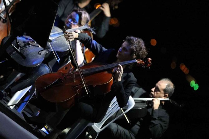 Gemlik’te Denize Nazır Senfoni