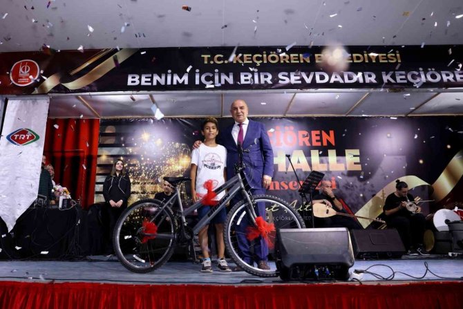 Eylül Serinliğinde Gönülleri Isıtan Konser