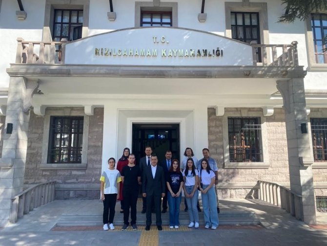 Kızılcahamam’da Lgs Ve Yks Birincileri Ödüllendirildi