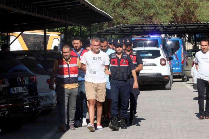 Fethiye’den Yunanistan’a Kaçmaya Çalışan Fetö Şüphelileri Yakalandı