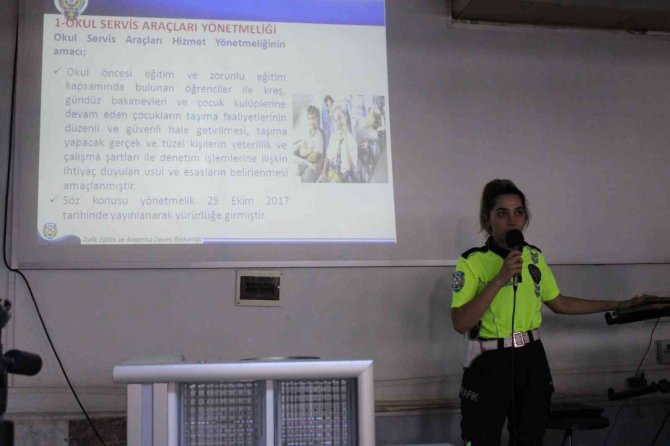 Aydın’da Servis Şoförleri Ve Rehber Personellere Trafik Eğitimi Verildi