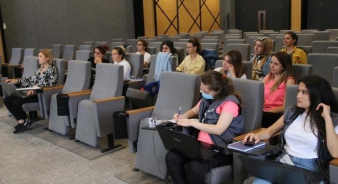 Osb Akademi Eğitimlerine Dpüsem İmzası