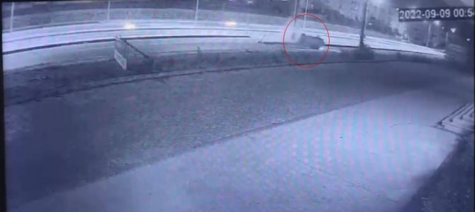 Otomobilin Takla Atması Sonucu 6 Gencin Yaralandığı Kaza Kamerada