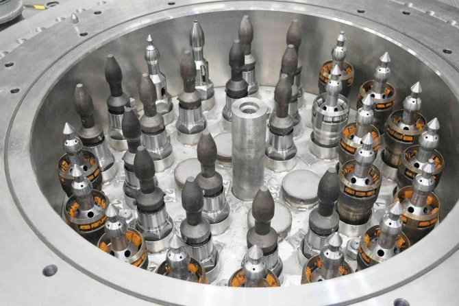 Beloyarsk Ngs’ye Ait Bn-800 Hızlı Reaktörü İlk Kez Tamamen Mox Yakıtına Geçti