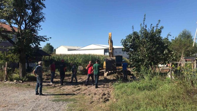 Çalışma Yapan Kepçe Doğal Gaz Borusunu Patlattı, Bölgede Panik Oluştu