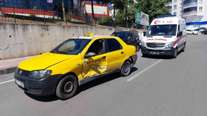 Samsun’da Otomobil Ticari Taksiyle Çarpıştı: 1 Yaralı