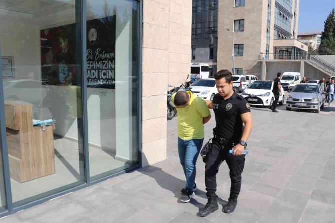 Kahramanmaraş’ta Uyuşturucuya 8 Gözaltı