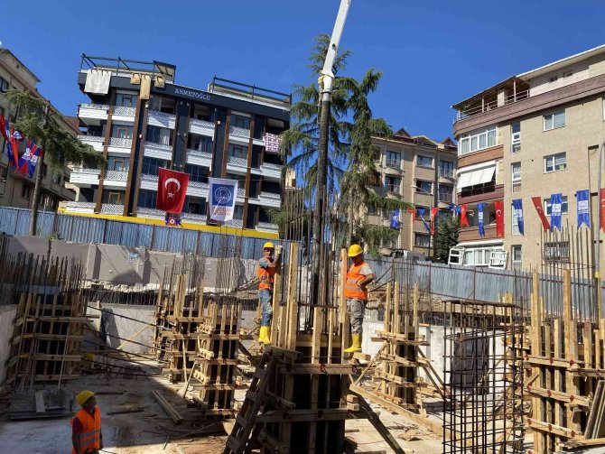 Üsküdar’da Gümüşsuyu Camii’nin Temeli Atıldı