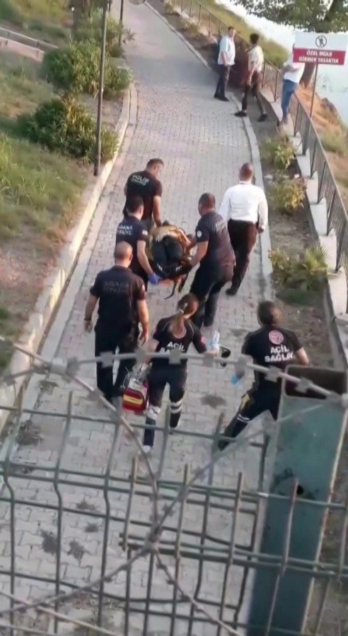 Seyhan Nehri’nde Erkek Cesedi Bulundu
