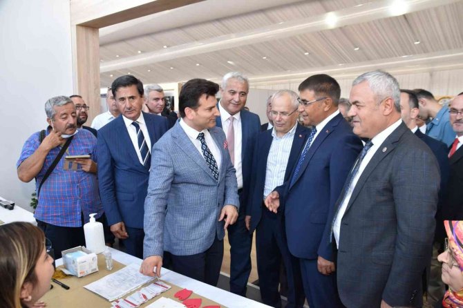 Prof. Dr. Yiyit: "Pandemiden Sonra Kan Bulmakta Zorlanıyoruz"