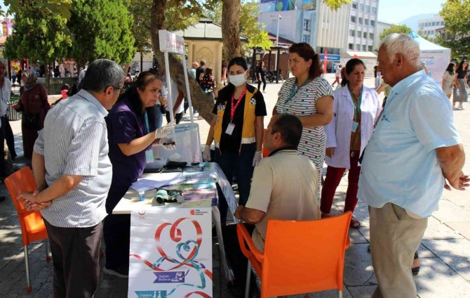 Denizli’de Kronik Hastalıklar Konusunda Bilgilendirme Yapıldı