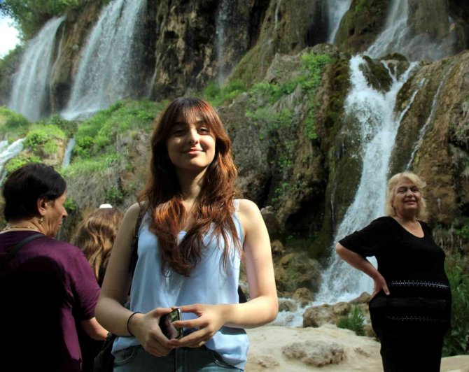 Girlevik Şelalesi’nde Hafta Sonu Yoğunluğu