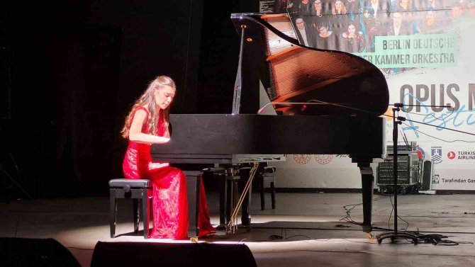 Frenk Kaktüsünü Tanıtmak Amacıyla Müzik Festivali Düzenleniyor