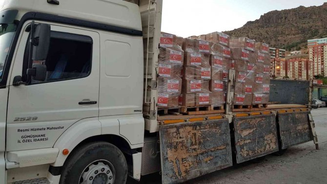 Gümüşhane’den Pakistan’a 1071 Koli Gıda Yardımı Gönderildi