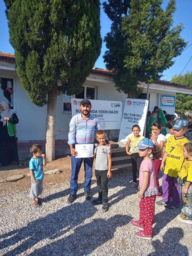 Manisa’da "Bu Takımda Yerin Hazır" Projesi Spor Kursları Sona Erdi