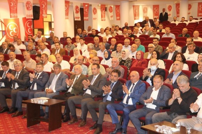 Akçaabat’ta “Anlatma Ve Aydınlatma” Toplantısı Düzenlendi