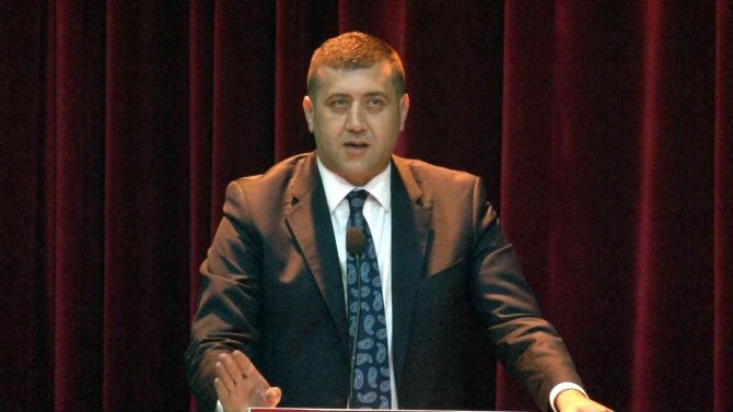 Mhp’li Özdemir: "Millet Size İktidar Yetkisi Verecek Mi Ki Siz Utanmadan Birilerine Bakanlık Verme Vaadinde Bulunuyorsunuz”