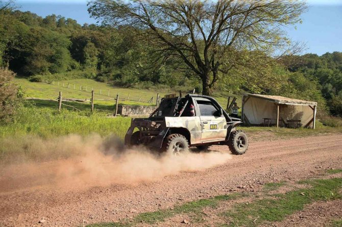 Sakarya’da Off-road Şampiyonası Heyecanı