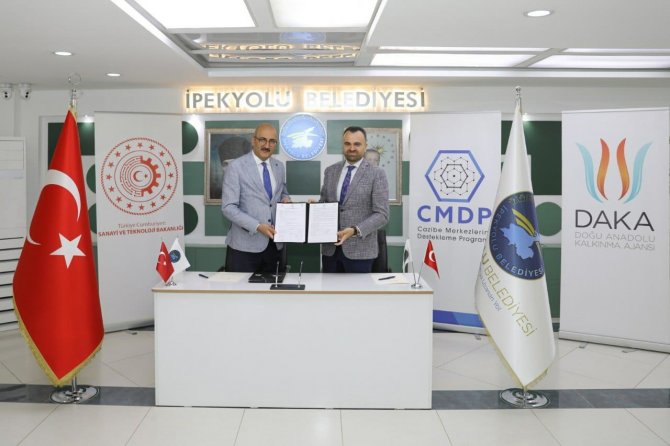 Cmdp’den İ̇pekyolu’na 20 Milyon Tl’lik Kütüphane Ve Yaşam Merkezi