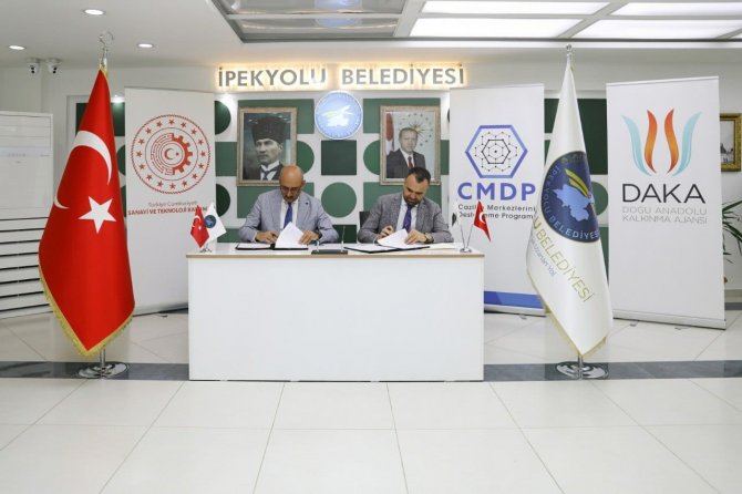 Cmdp’den İ̇pekyolu’na 20 Milyon Tl’lik Kütüphane Ve Yaşam Merkezi