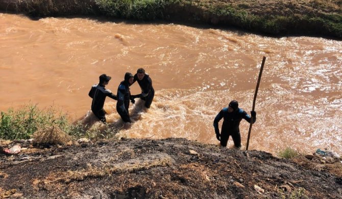 Şanlıurfa’da 4 Yaşındaki Kayıp Çocuğu Arama Çalışmaları Sürüyor