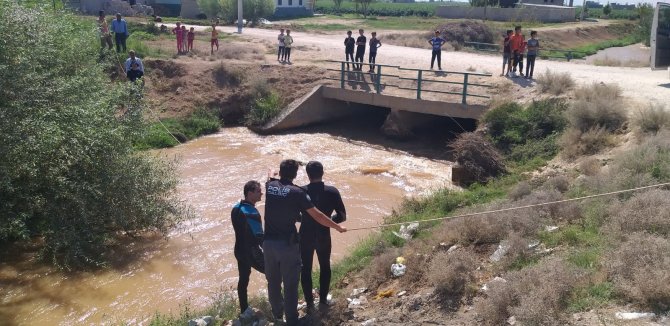 Şanlıurfa’da 4 Yaşındaki Kayıp Çocuğu Arama Çalışmaları Sürüyor