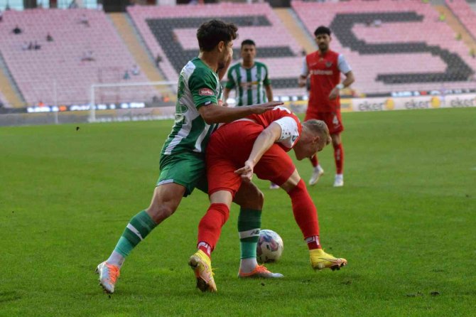 Spor Toto Süper Lig: Konyaspor: 0 - Hatayspor : 0 (İ̇lk Yarı)