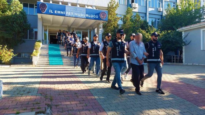 Tekirdağ Merkezli 3 İldeki Silah Operasyonunda 3 Tutuklama