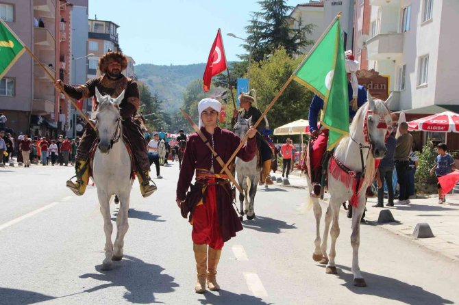 Türkiye’nin Dört Bir Yanından Gelen Yörükler Söğüt’te