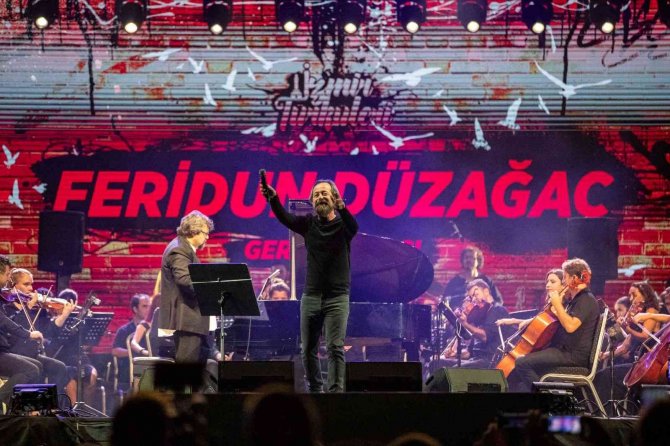 Kurtuluşun Ezgileri Kültürpark’tan Yükseldi