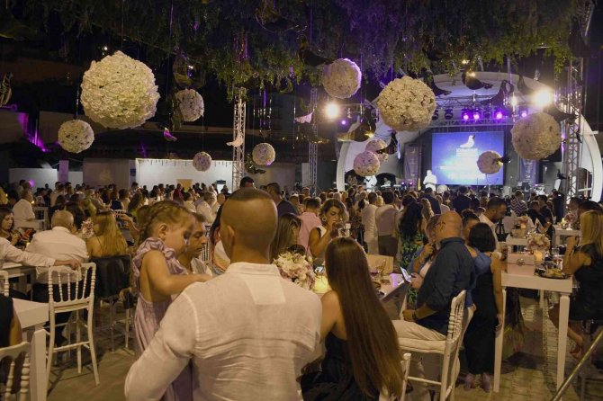 Fatih Erkoç 36 Yıl Sonra Yeniden Altın Güvercin Sahnesinde Olmanın Heyecanını Yaşadı