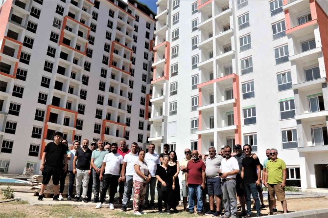 Büyük Hayaller İle Aldıkları Daireleri 11 Yıldır Tamamlanamadı