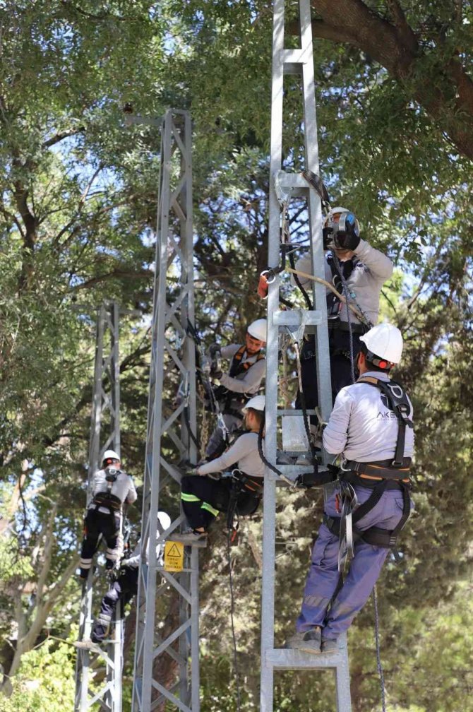 Akedaş’tan Hizmet İçi Eğitimleri