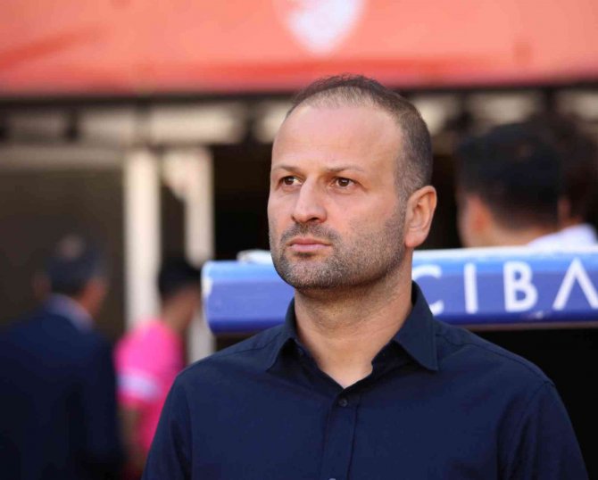 Spor Toto Süper Lig: Dg Sivasspor: 0 - İ̇stanbulspor: 0 (İ̇lk Yarı)