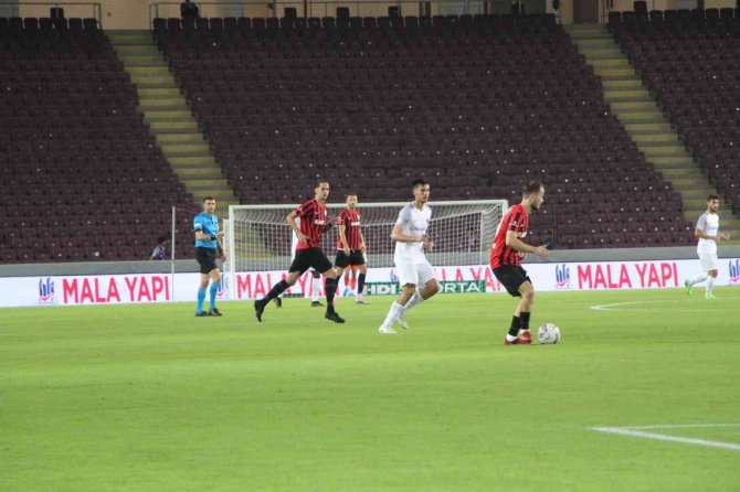 Spor Toto Süper Lig: Gaziantep Fk: 1 - Ümraniyespor: 1 (Maç Sonucu)