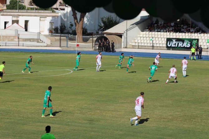 Tff 3. Lig: Efeler 09 Sk: 0 - Kepez Belediyespor: 1