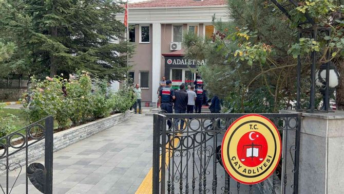 Düğün Sonrası İşlenen Cinayetin Şüphelileri Adliyeye Çıkartıldı