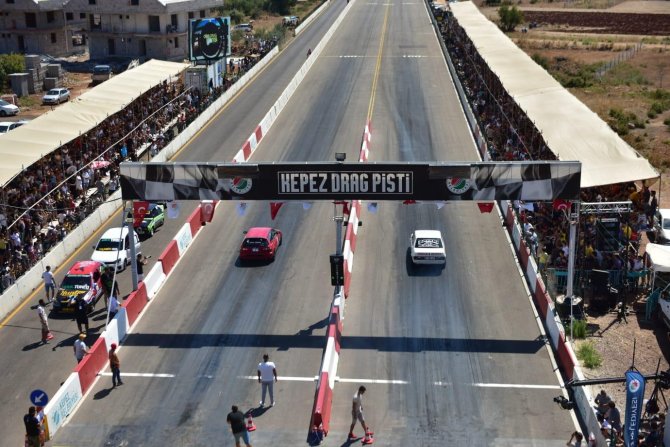 Kepez’de Otodrag Yarışı Nefesleri Kesti