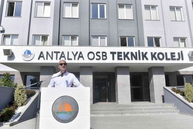 Antalya Osb Teknik Koleji’nde İlk Ders Zili Çaldı