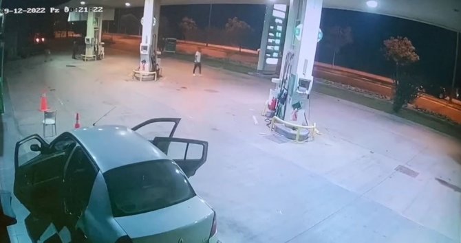 Antalya’da Akaryakıt İstasyonunda Silahlı Çatışma: 1 Ölü, 3 Yaralı