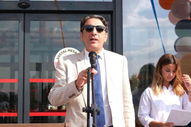 Özel Eosb Meslek Lisesi’nde Yeni Eğitim Öğretim Yılı Açılış Töreni Düzenlendi