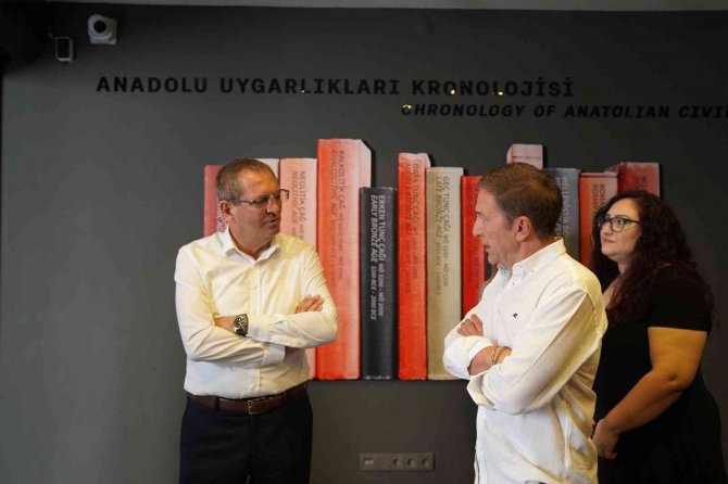 Ayvalık Anadolu Uygarlıkları Sergisi’nin Destekçilerine Teşekkür Buluşması
