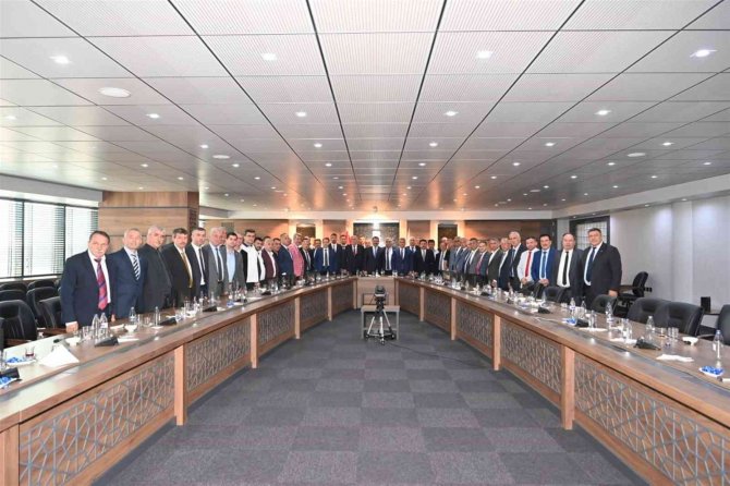 Başkan Yılmaz, "Şehre Hizmet Esnafı Anlamakla Başlar"