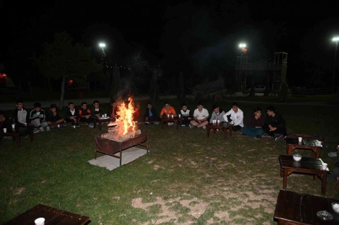 Çorumlu Obası Kayseri’den Gelen Gençleri Ağırladı