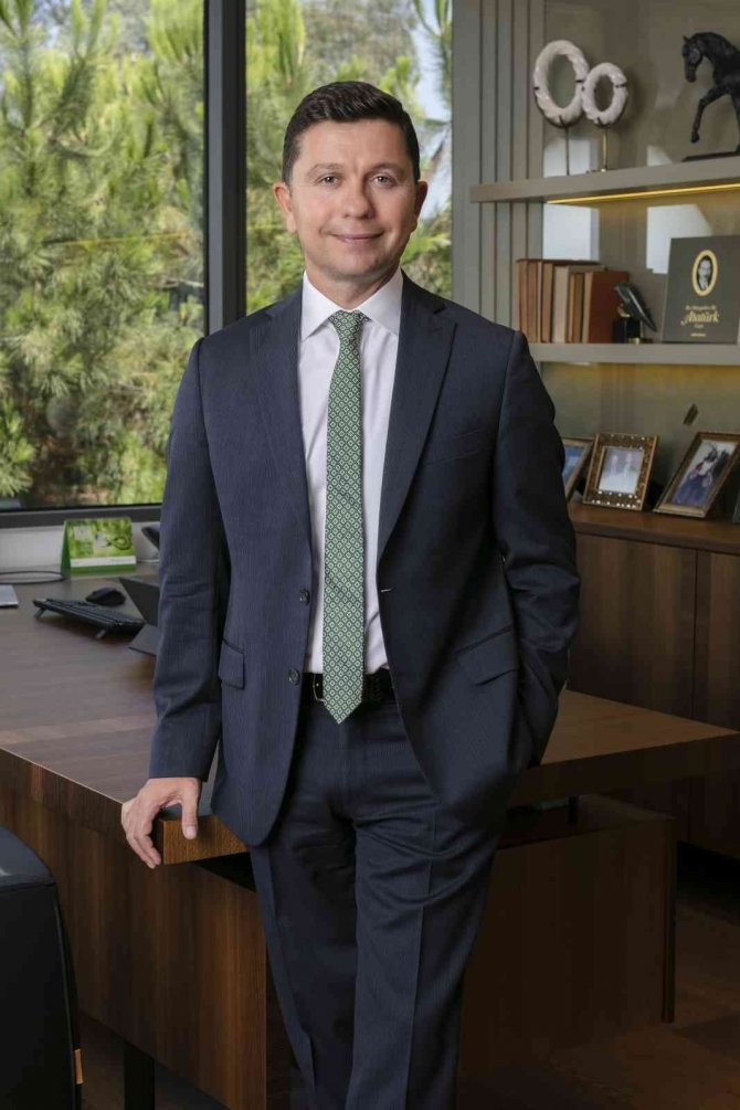 Glafrı’nin Küresel Başkanı Üçüncü Kez Göksal Güngör Oldu