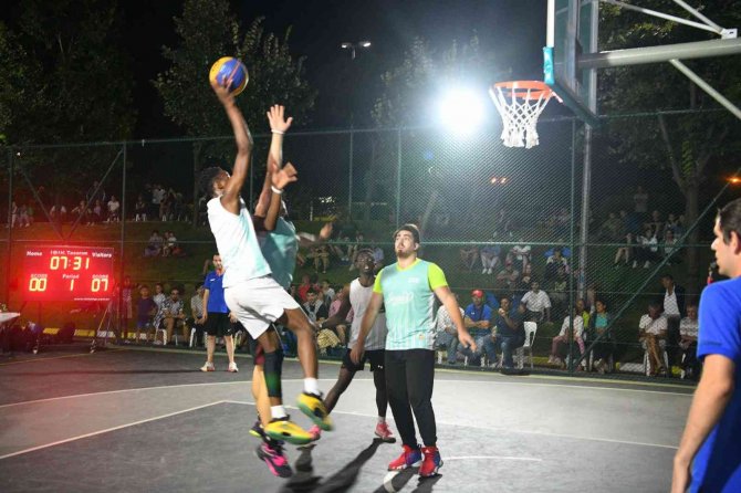 Çayırova’da Basketbol Rüzgarı Esti